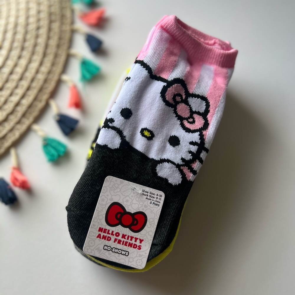 Sanrio Hello Kitty & Friends Socks 5pk NEW